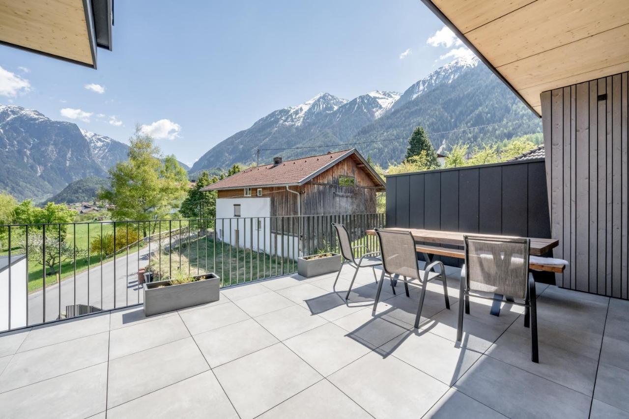 Mountain Moments Apartment Sautens Bagian luar foto