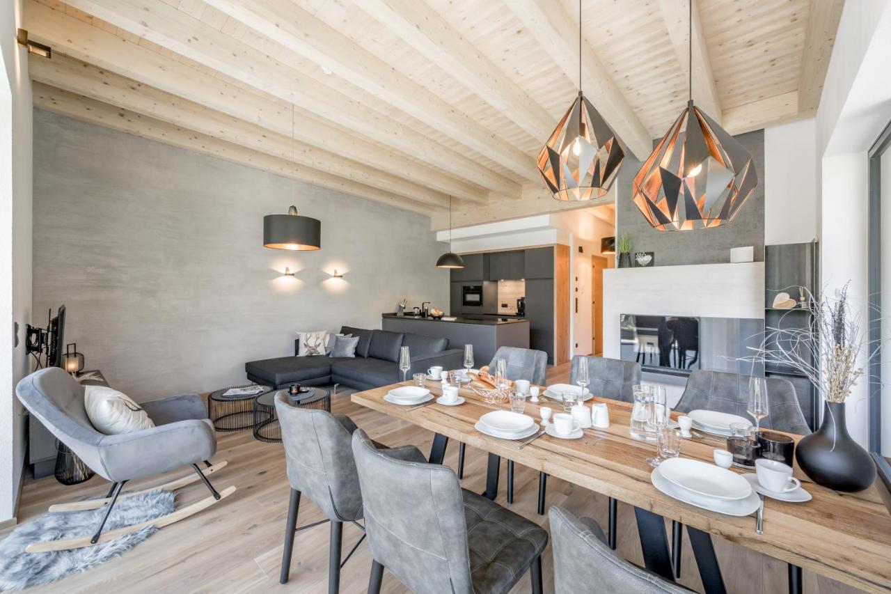 Mountain Moments Apartment Sautens Bagian luar foto